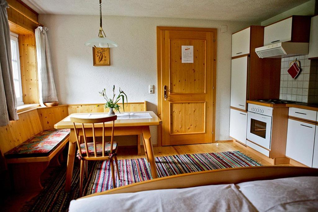 Villa Klausmoarhof Leisach Zimmer foto